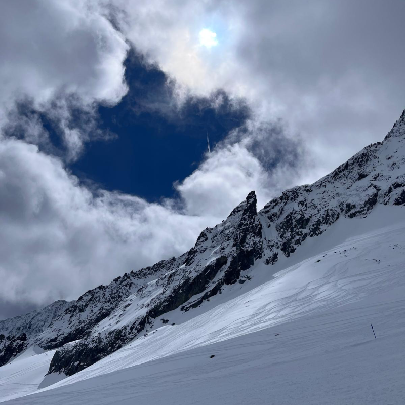 Stubai glecer u oblacima Stubai glecer u oblacima